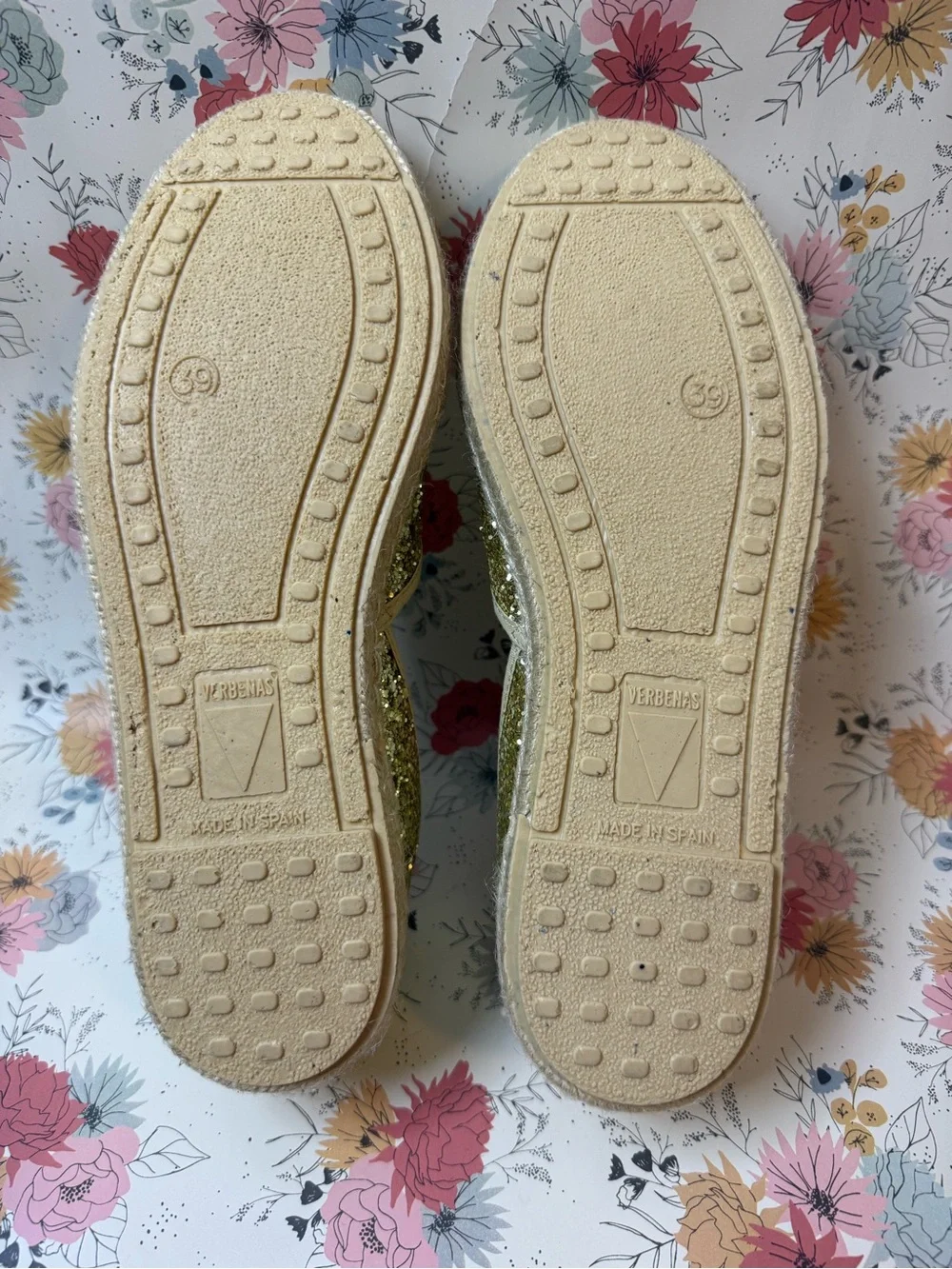 Verbenas Gold Glitter Espadrille Flats